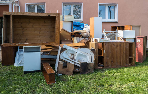 Best Professional Junk Removal  in Appomattox, VA